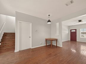 218 Plaza Del Sol Park, Houston TX 77020