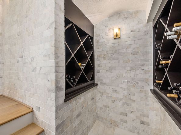 1439 Martin Street, Houston TX 77018