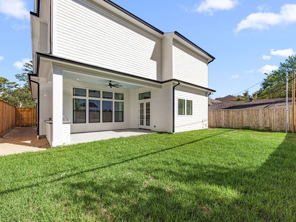1439 Martin Street, Houston TX 77018