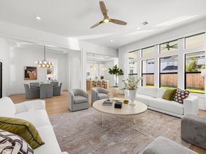 1439 Martin Street, Houston TX 77018