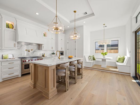 1439 Martin Street, Houston TX 77018
