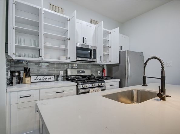 9305 Tower Street, Houston TX 77088