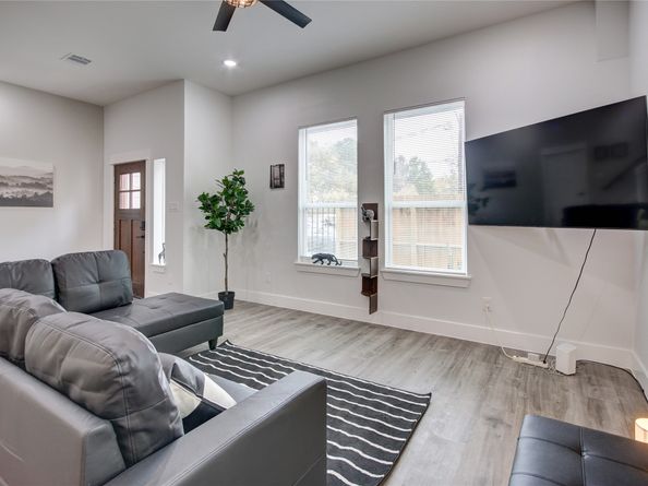 9305 Tower Street, Houston TX 77088