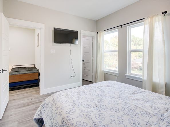 9305 Tower Street, Houston TX 77088