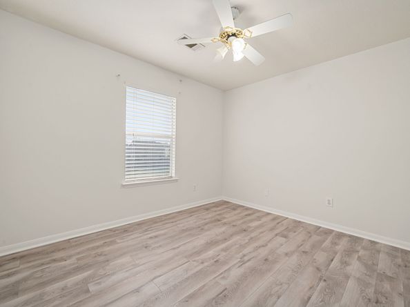 5535 N Tidewater Drive, Houston TX 77085