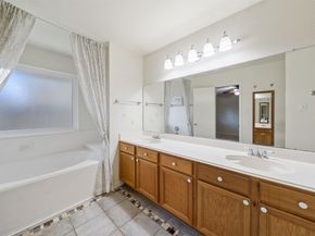 2302 Old Oak Lane, Kingwood TX 77339