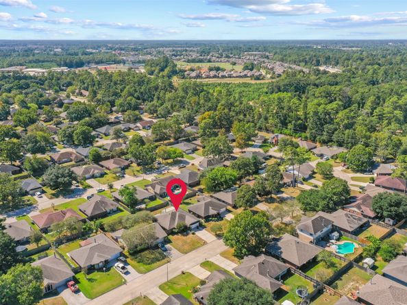 2302 Old Oak Lane, Kingwood TX 77339