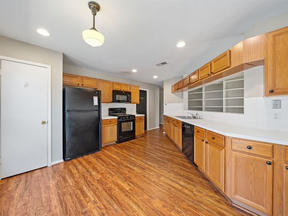 2302 Old Oak Lane, Kingwood TX 77339