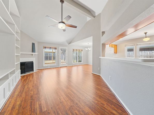 2302 Old Oak Lane, Kingwood TX 77339