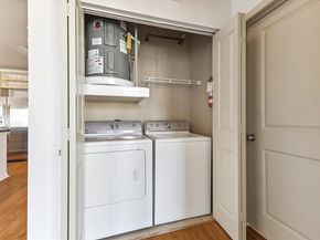 3505 Sage Road 1603, Houston TX 77056