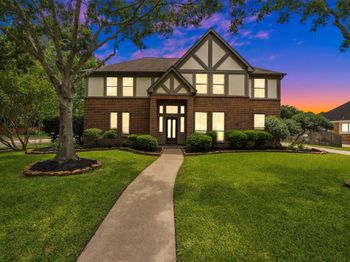 7318 Starbridge Drive