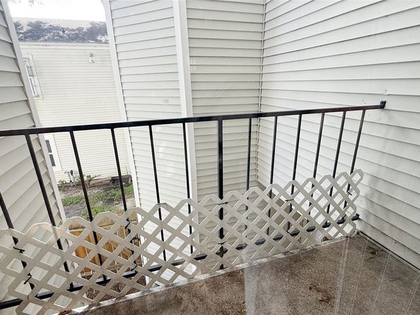 9809 Richmond Avenue C13, Houston TX 77042