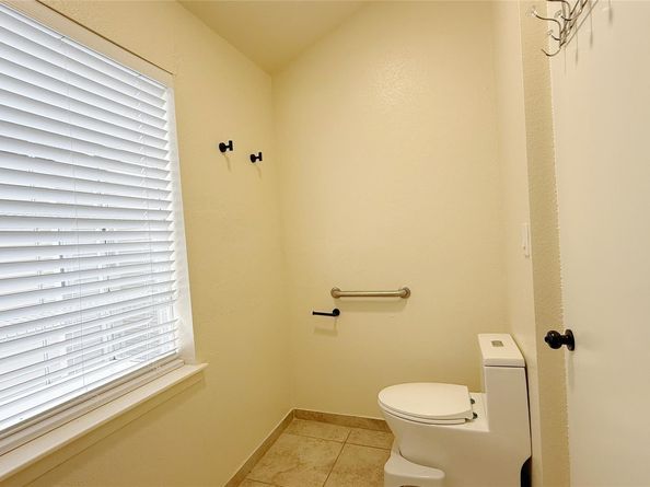 9809 Richmond Avenue C13, Houston TX 77042