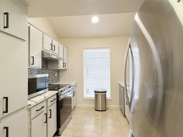 9809 Richmond Avenue C13, Houston TX 77042