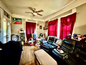 7808 Avenue F, Houston TX 77012