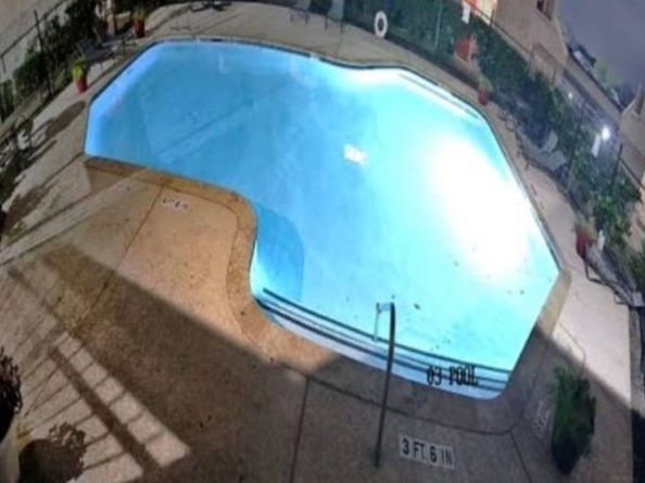 10855 Meadowglen Lane 901, Houston TX 77042