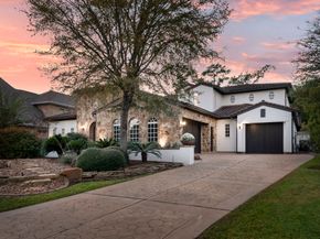 38 N Player Manor Circle, The Woodlands TX 77382