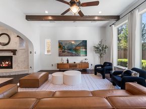 38 N Player Manor Circle, The Woodlands TX 77382