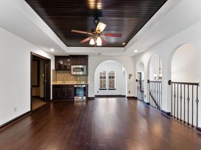 38 N Player Manor Circle, The Woodlands TX 77382