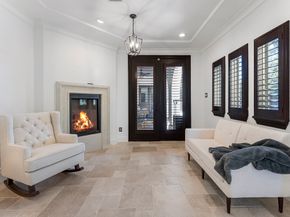 38 N Player Manor Circle, The Woodlands TX 77382