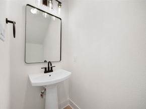 243 Rebecca Street F, Houston TX 77022