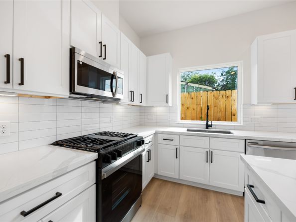 243 Rebecca Street F, Houston TX 77022