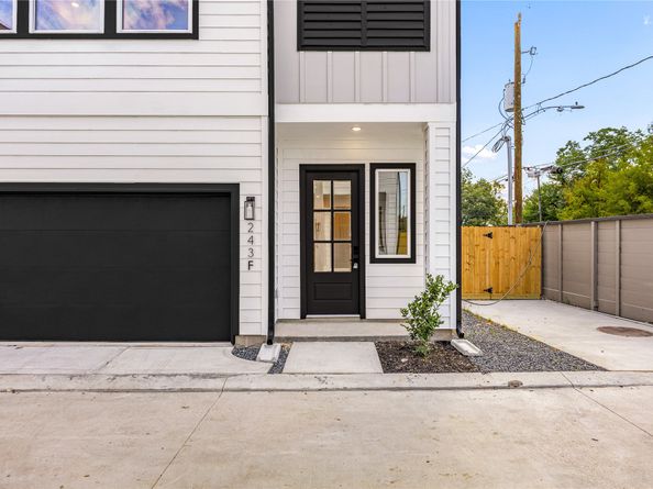 243 Rebecca Street F, Houston TX 77022