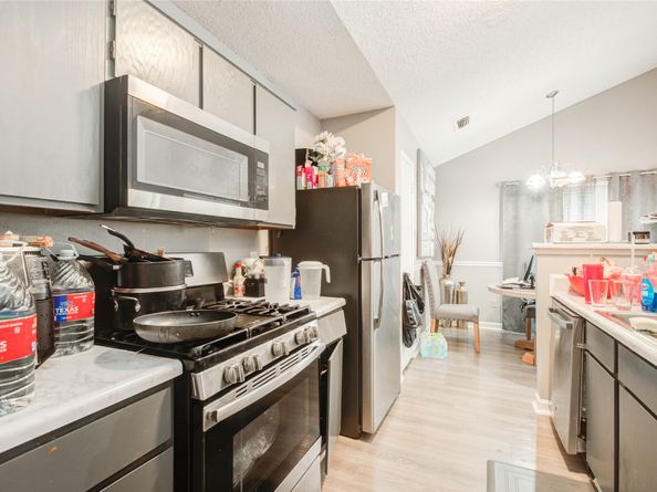 7222 Londres Drive, Houston TX 77083