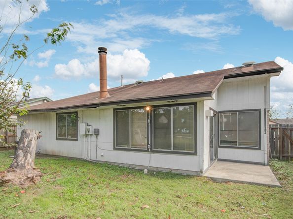 7222 Londres Drive, Houston TX 77083