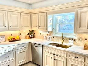 12302 Moorcreek Drive, Houston TX 77070