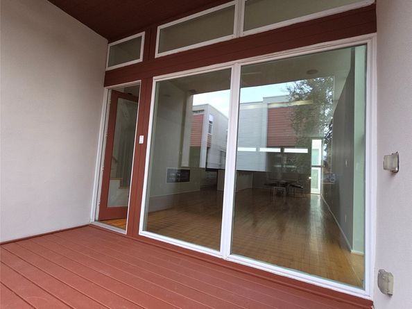 1107 W 17th Street, Houston TX 77008