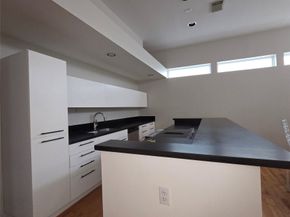 1107 W 17th Street, Houston TX 77008