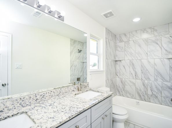 12202 HEATHER FLOWER Lane, Houston TX 77014