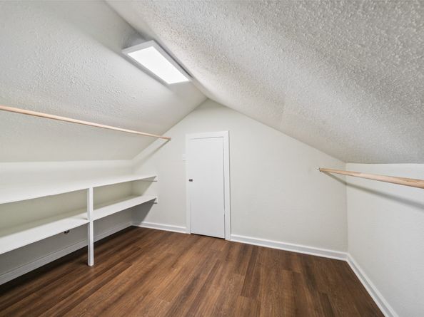 1114 W Cottage Street, Houston TX 77009