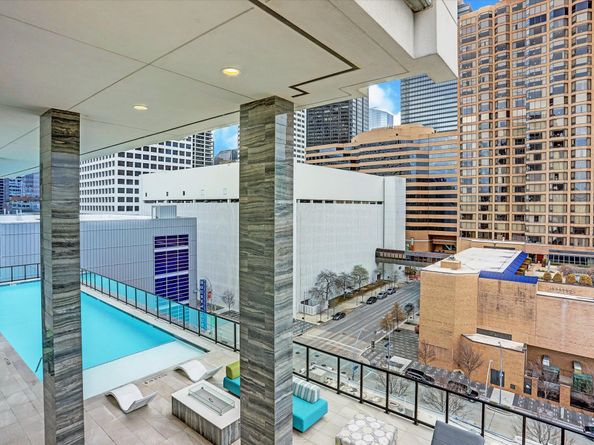 1211 Caroline Street 1504, Houston TX 77002