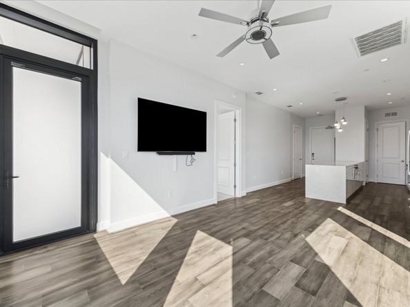 1211 Caroline Street 1504, Houston TX 77002