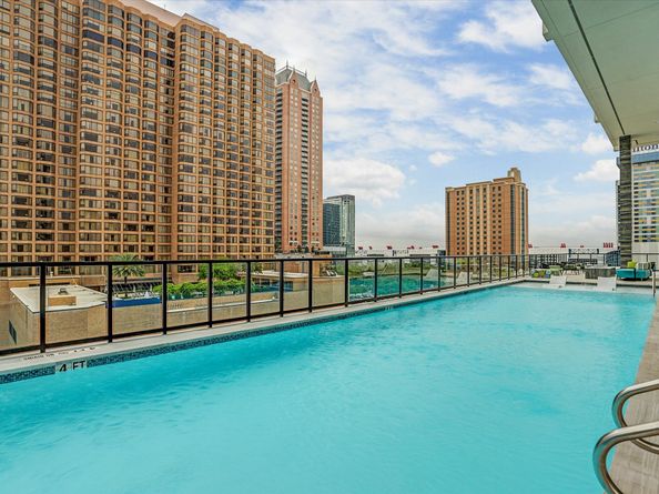 1211 Caroline Street 1504, Houston TX 77002