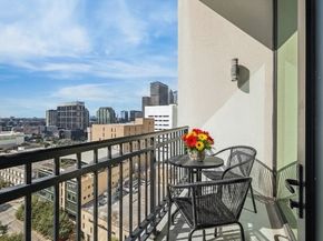 1211 Caroline Street 1504, Houston TX 77002