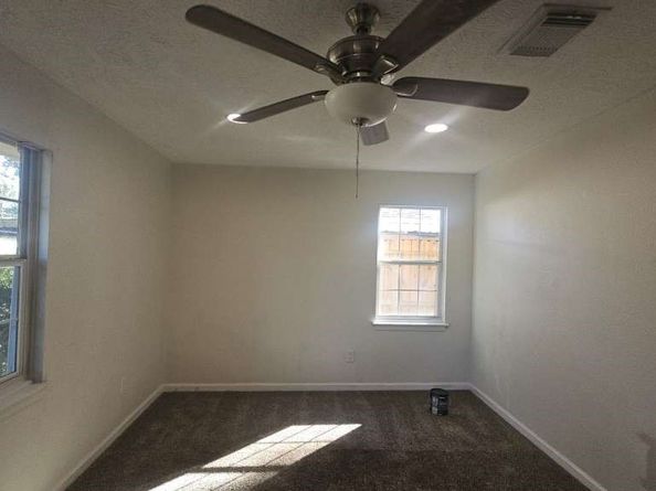 10101 Rebel Road, Houston TX 77016