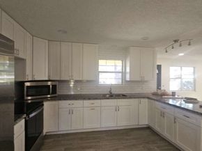 10101 Rebel Road, Houston TX 77016