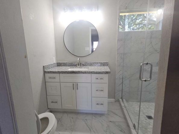 10101 Rebel Road, Houston TX 77016