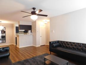 10101 S Gessner Road 912, Houston TX 77071