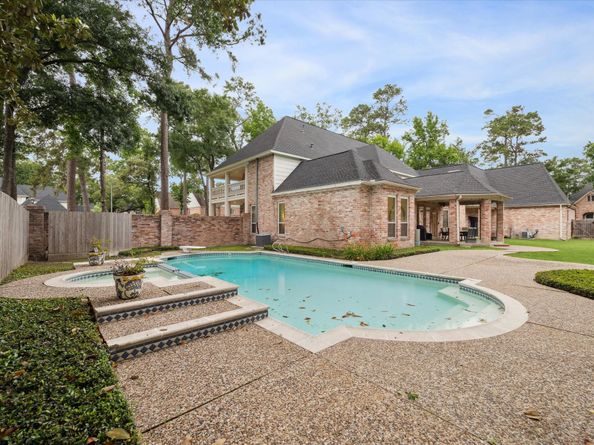 8703 Chelmsford Lane, Spring TX 77379