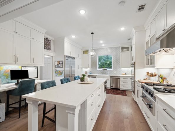 8703 Chelmsford Lane, Spring TX 77379