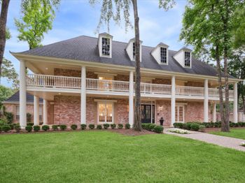 8703 Chelmsford Lane