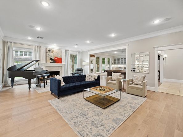 8703 Chelmsford Lane, Spring TX 77379