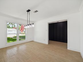 9711 Braewick Drive, Houston TX 77096