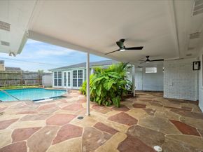 9711 Braewick Drive, Houston TX 77096