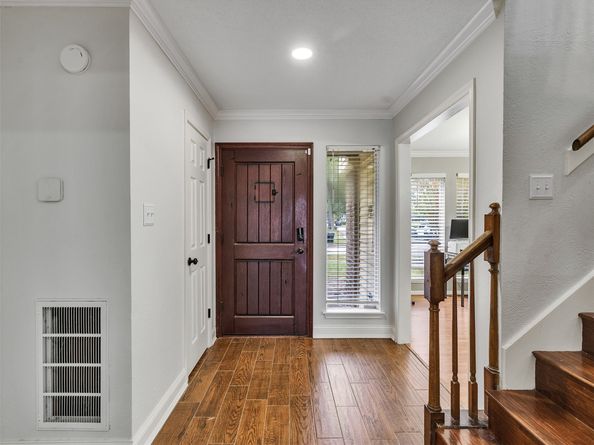 15703 Crestbrook Drive, Houston TX 77059