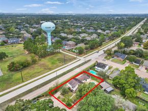 15703 Crestbrook Drive, Houston TX 77059